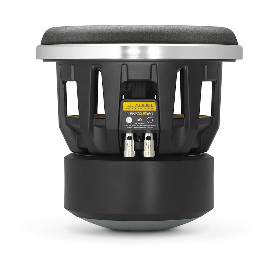 JL Audio 8W7AE-3, 8 tommer basenhed